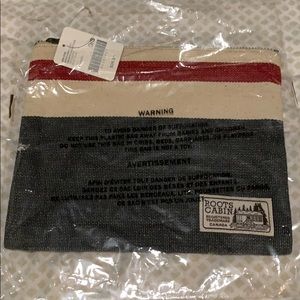 Roots cabin Clutch salt & pepper NEW with tag